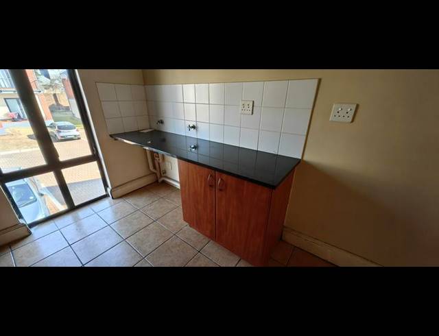2 BEDROOM PROPERTY TO RENT IN AUCKLAND PARK